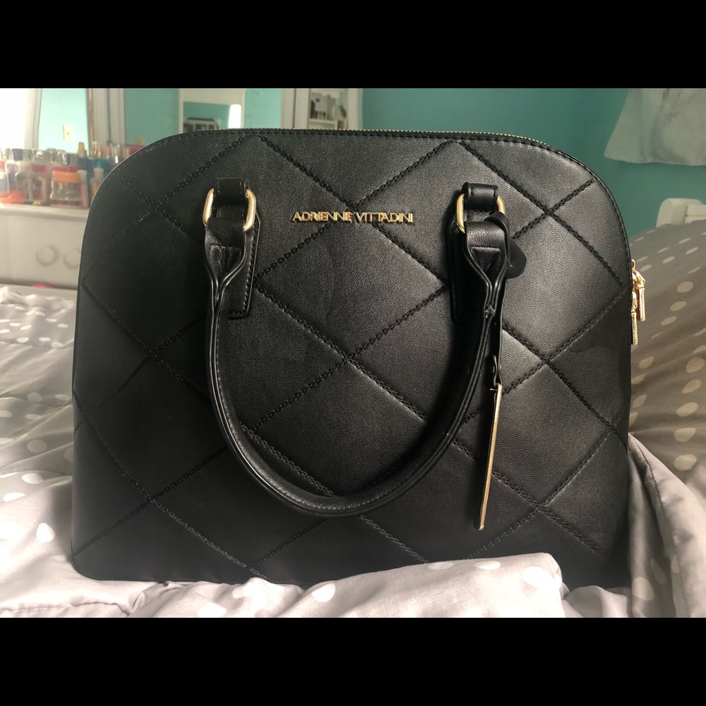 Adrienne Vittadini Black Quilted Purse